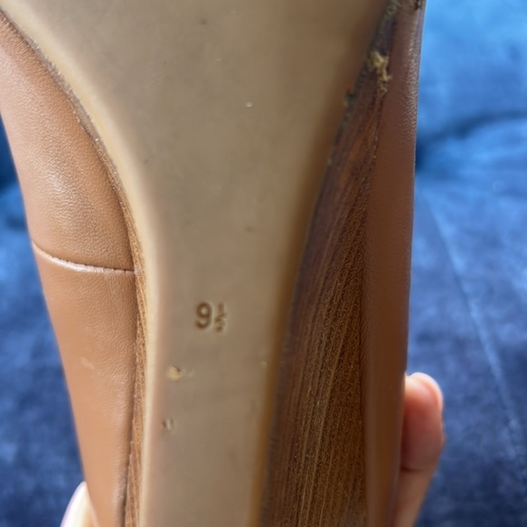Tory Burch wedge - Picture 9 of 11